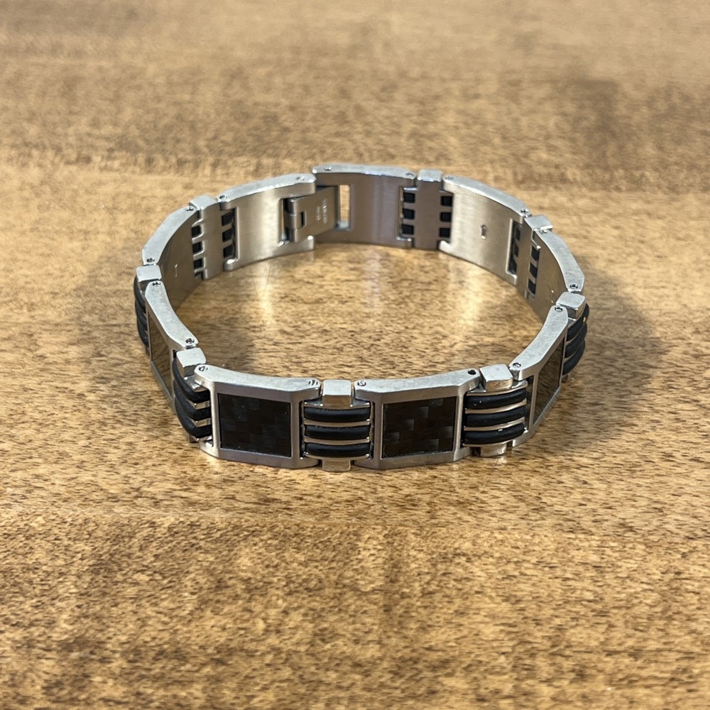 SHR Mens Stainless Steel Carbon Fiber Bracelet